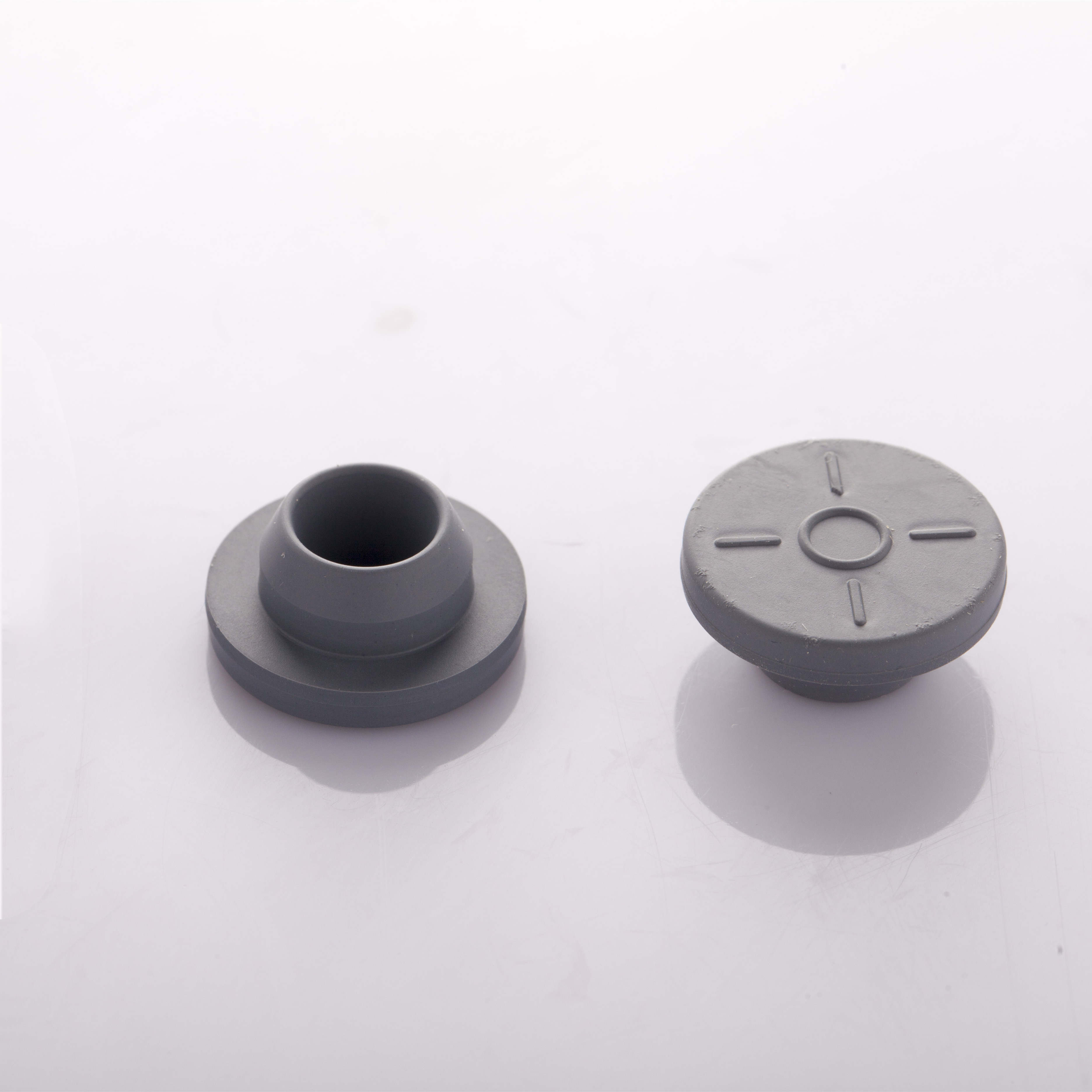 Butyl Rubber stoppers for injection glass vials
